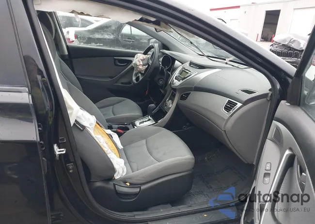 KMHDH4AE9CU258554: 44081138