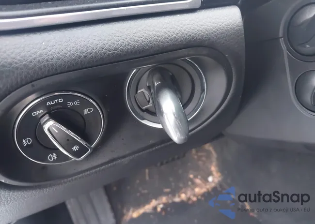 WP1AG2A50JLB62960: 44080201