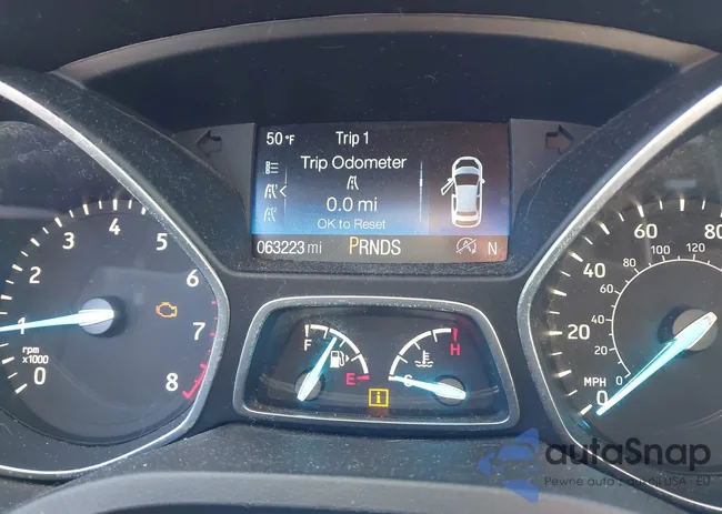 1FMCU9J92HUA73244: 44080221