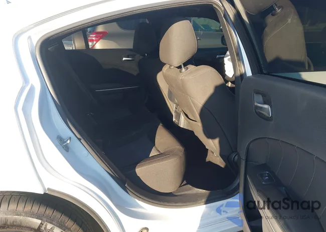 2C3CDXBG0PH674163: 44080456