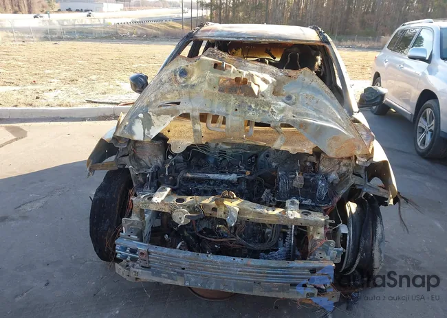 3N1CP5CV8ML528796: 44081765