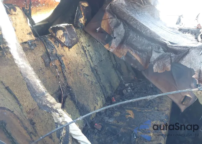 3N1CP5CV8ML528796: 44081765