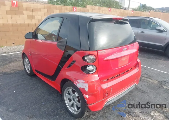 WMEEJ3BA6DK715175: 44081809