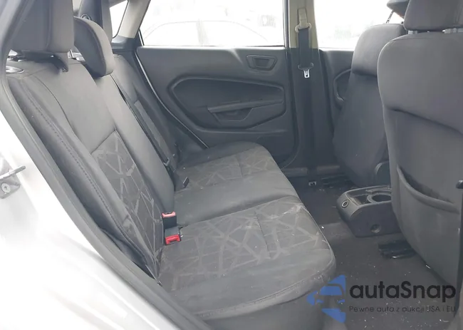 3FADP4BJ3DM143916: 44081869