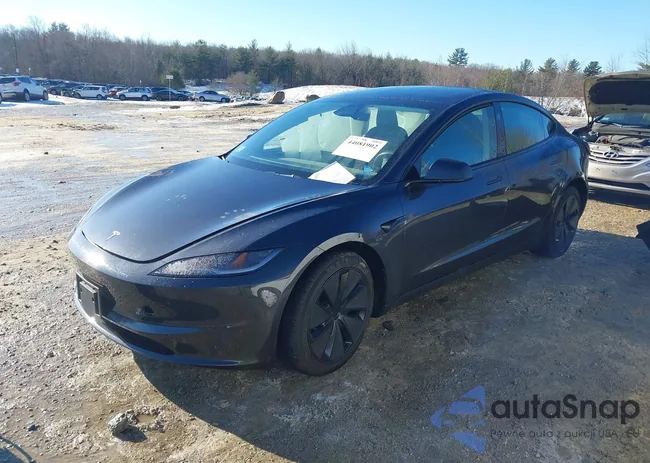 5YJ3E1EB2RF814812: 44081902