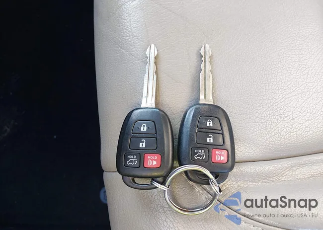 5TDZZRFH0KS307053: 44081952