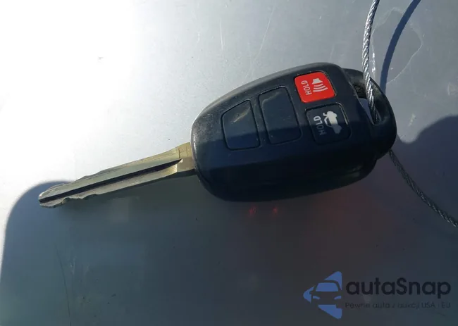 2T1BURHE0GC721551: 44082033