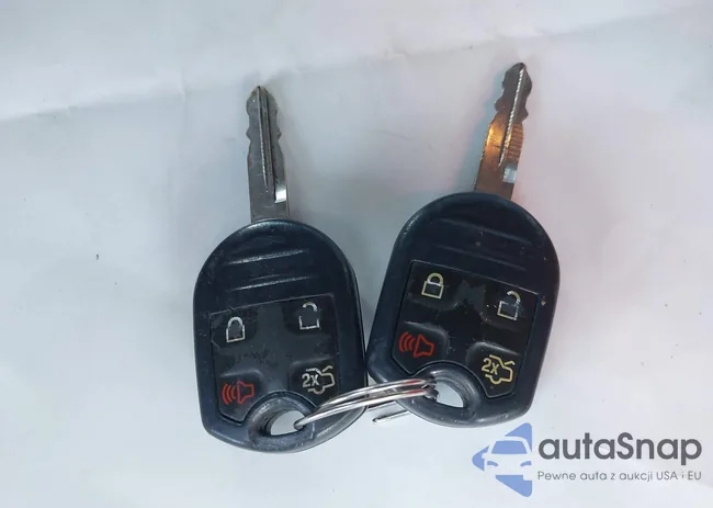 1FM5K8D8XEGA00421: 44082054