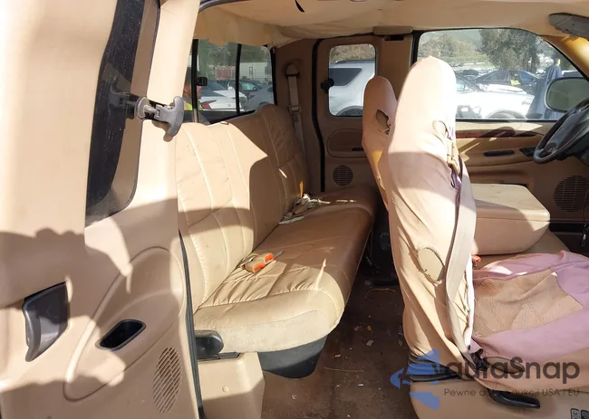 1B7KC2368YJ113292: 44081181