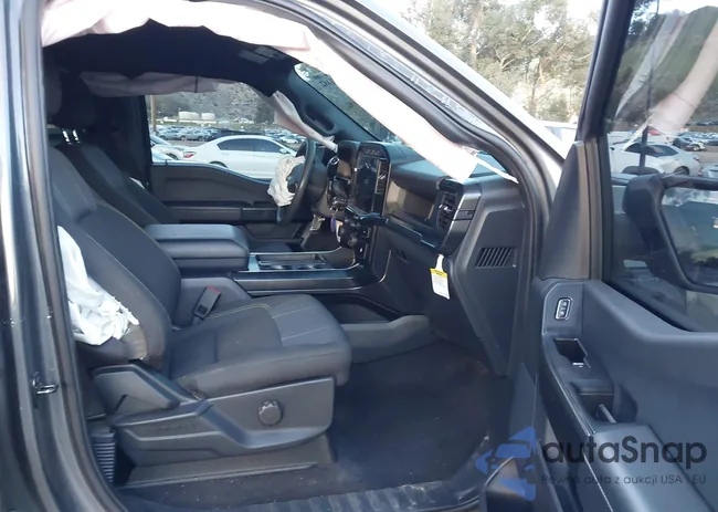 1FTEW2LPXRKE24635: 44081182