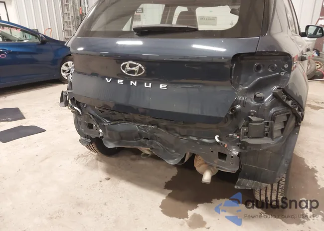 KMHRC8A38MU080504: 44081230