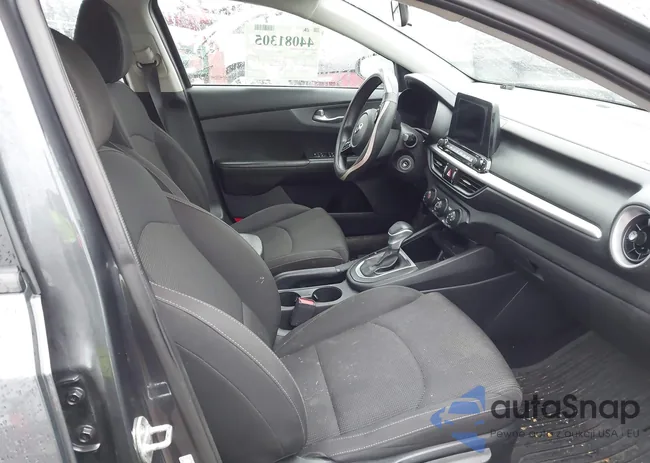 3KPF24AD3LE222329: 44081305