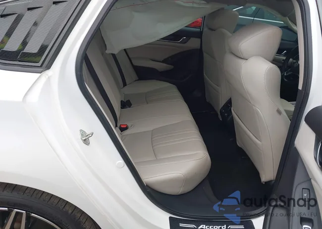 1HGCV2F97MA001096: 44081358