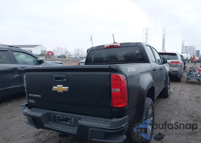 1GCGTCE32F1204697: 44081360