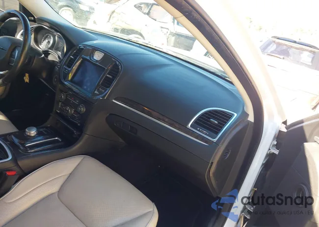 2C3CCAEG8KH698120: 44081445