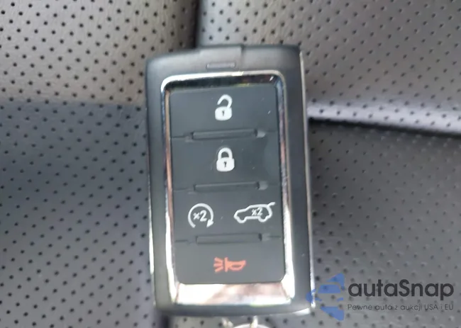 1C4RJYB63PC650115: 44081452