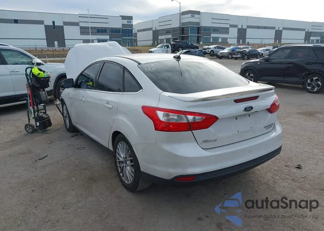 1FADP3J20EL403471: 44081484