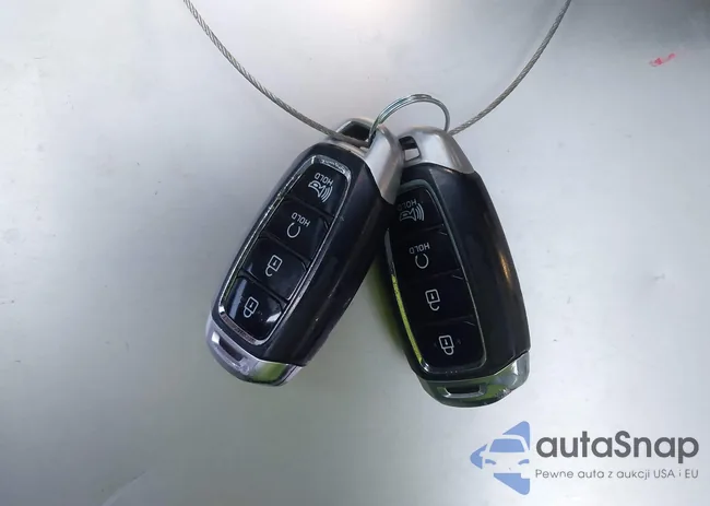 KM8R2DHE3NU449953: 44081559