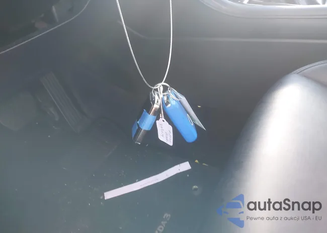 JM1BPBMM9L1169168: 44082643