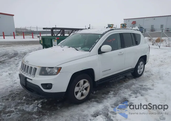 1C4NJCEA9GD619897: 44082764