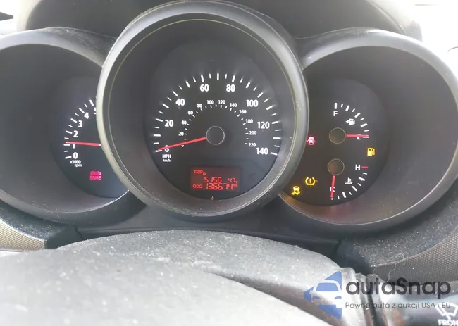 KNDJT2A57C7422876: 44082821