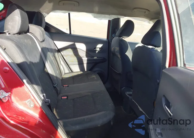 3N1CP5CU9KL525426: 44082824