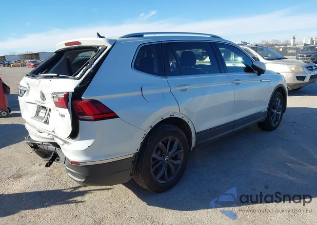 3VVNB7AX4PM018238: 44082861