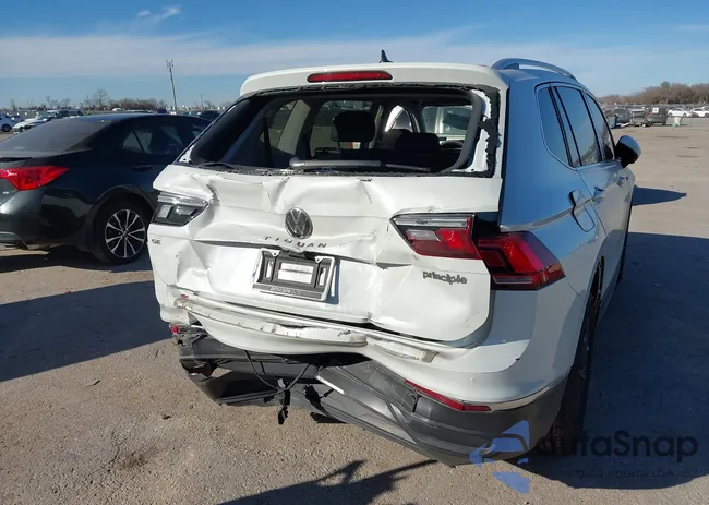 3VVNB7AX4PM018238: 44082861