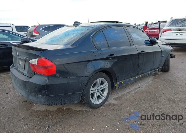 WBAVA335X8KX88925: 44082880