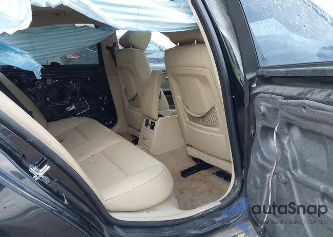 WBAVA335X8KX88925: 44082880