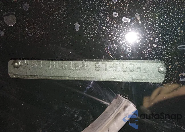 4S3BL616487206091: 44082986