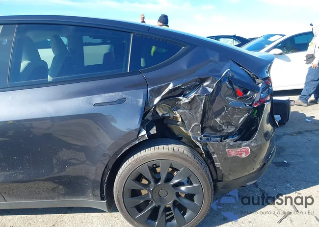 7SAYGDEE4RF079376: 44082999