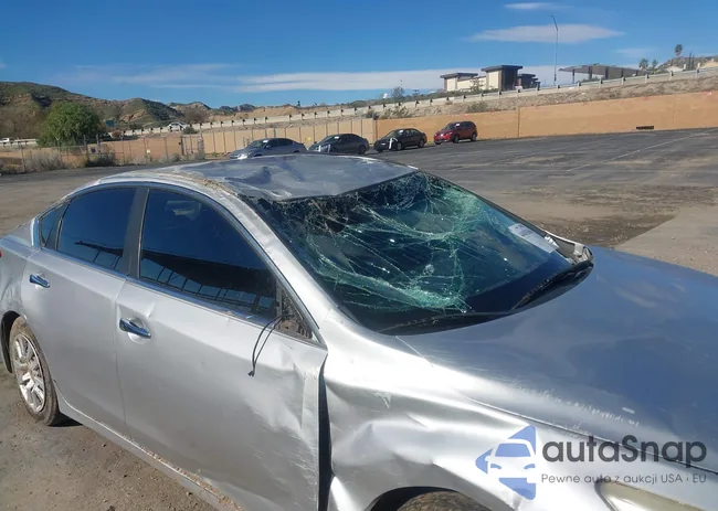 1N4AL3AP9DN556279: 44083064