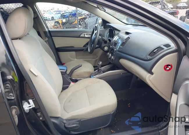 KNAFU4A29D5739041: 44083128