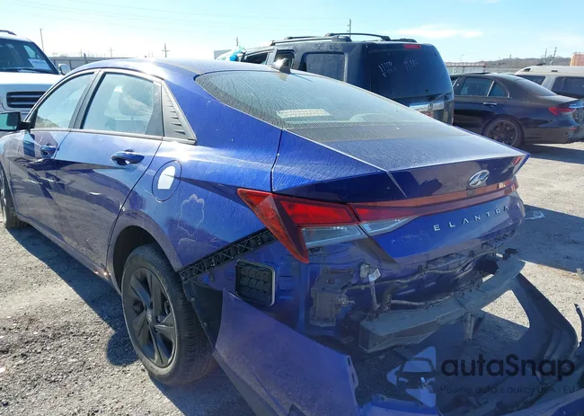 KMHLS4AG1NU323981: 44082302