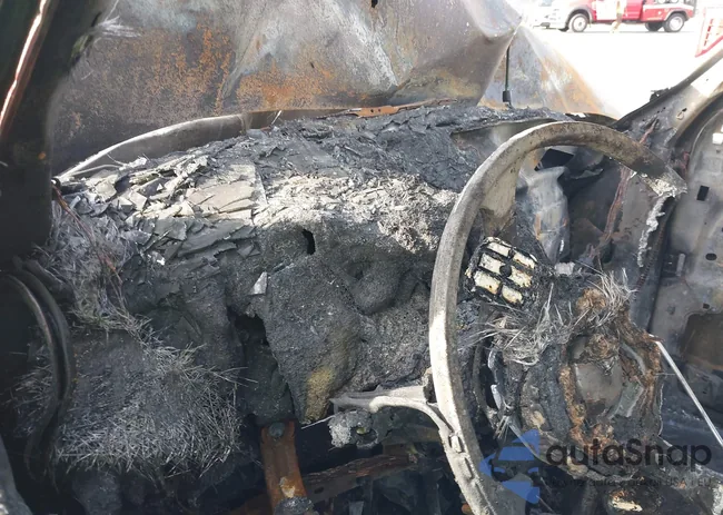 1C4NJPBA9GD601699: 44082338