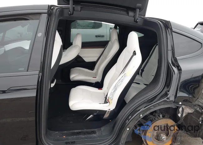 7SAXCBE5XPF375897: 44082351