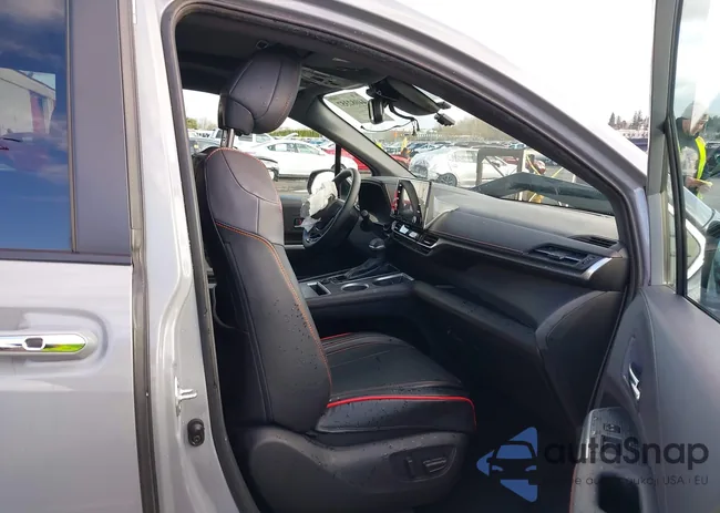 5TDXRKEC4PS142328: 44082357