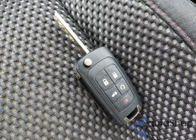 2GKALREK2E6183947: 44082421