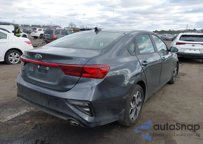 3KPF24AD0ME393069: 44082467