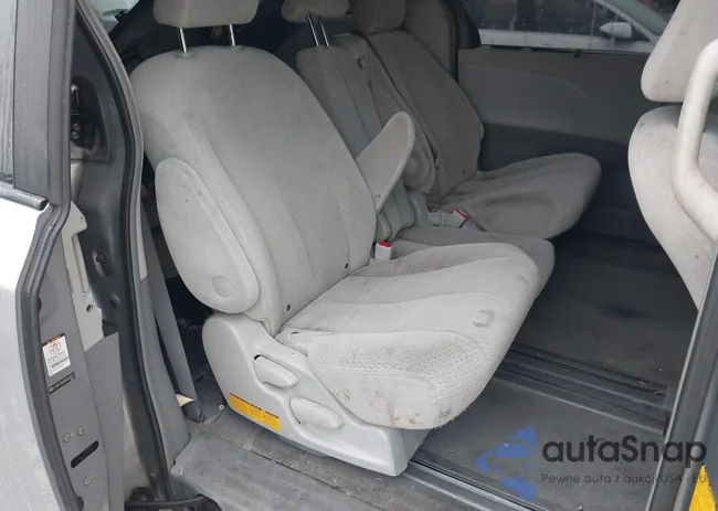 5TDKK3DC8BS039072: 44083601