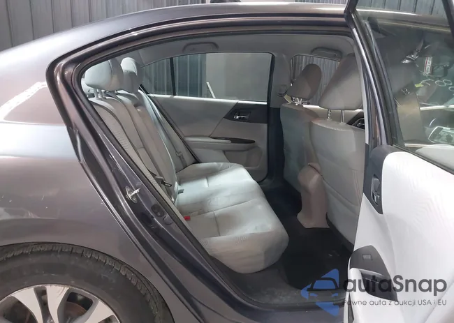 1HGCR2F32FA205419: 44083636