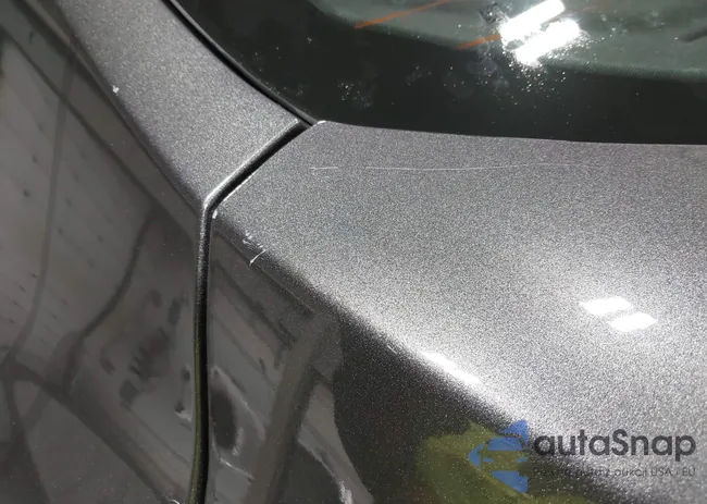 1FADP3H21HL320366: 44083693