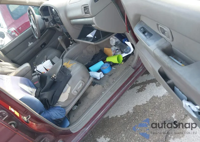 JN8DR09X13W701840: 44083719