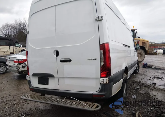 WD3PF1CD6KP080801: 44083813