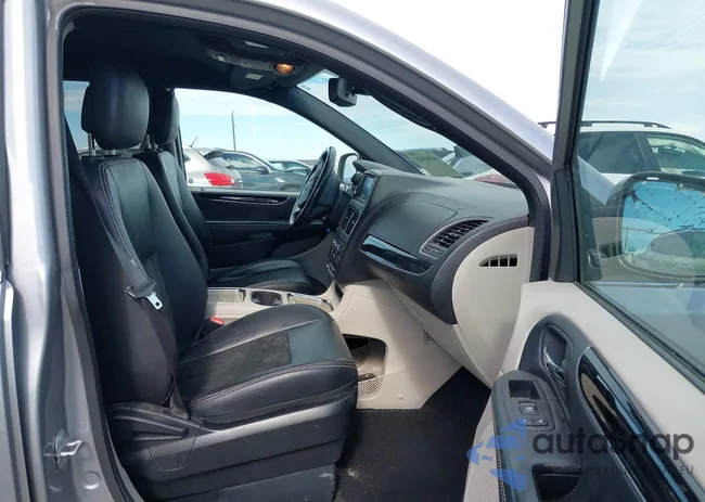 2C4RDGCGXKR674047: 44083831