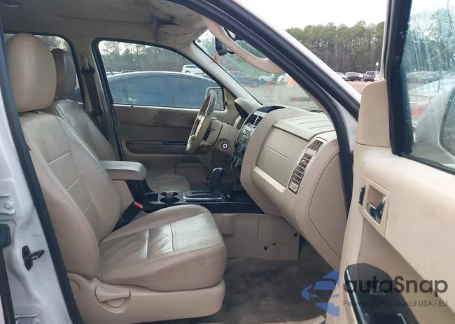 1FMCU0EG0CKC64993: 44083883