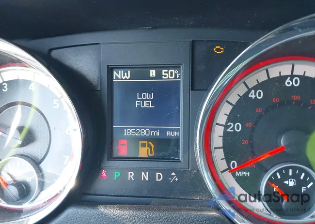 2D4RN5DG9BR660305: 44083928