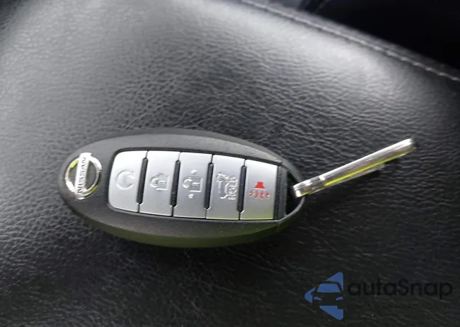 5N1DR2MN4JC672874: 44084124