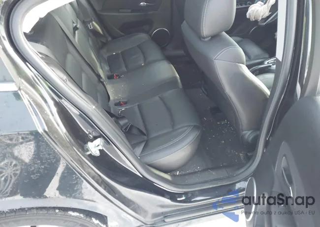 1G1PH5SC8C7176262: 44083167